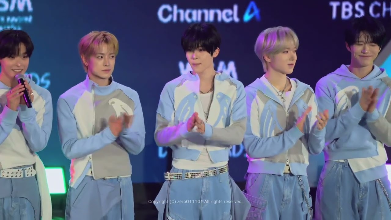 [NCT WISH/시온‎] 260211 디어워즈 레드카펫 (fancam)