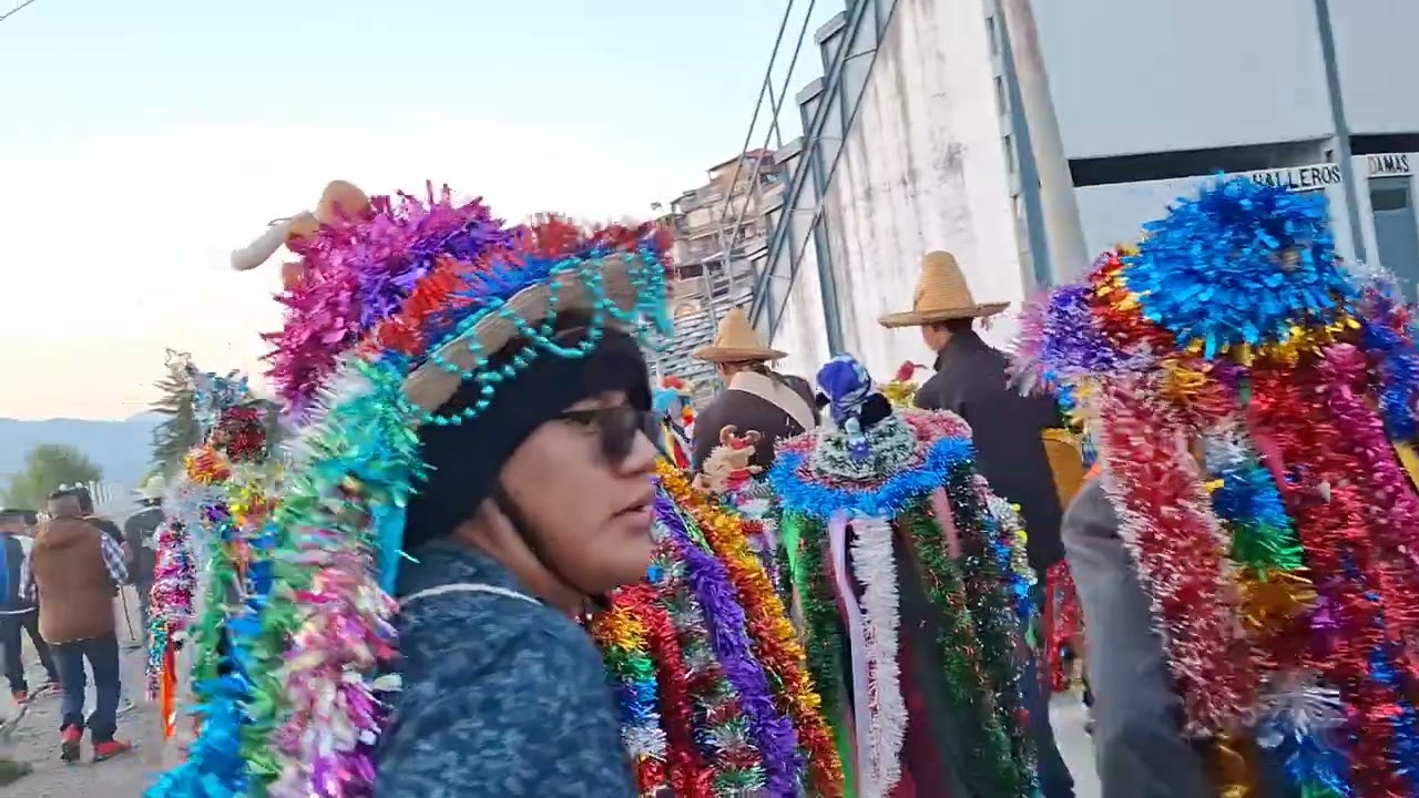 tradiciones de año nuevo en janitzio 2024-2025