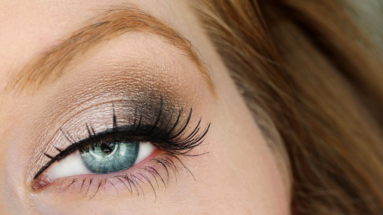 A Simple, Everyday Look | Urban Decay NAKED2