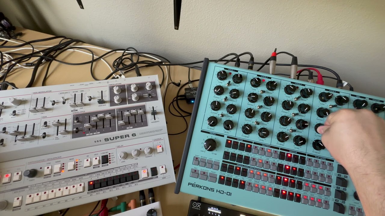 Glitch Dub Techno | Featuring Perkons meets Arturia EFX Motions for Live Jam!