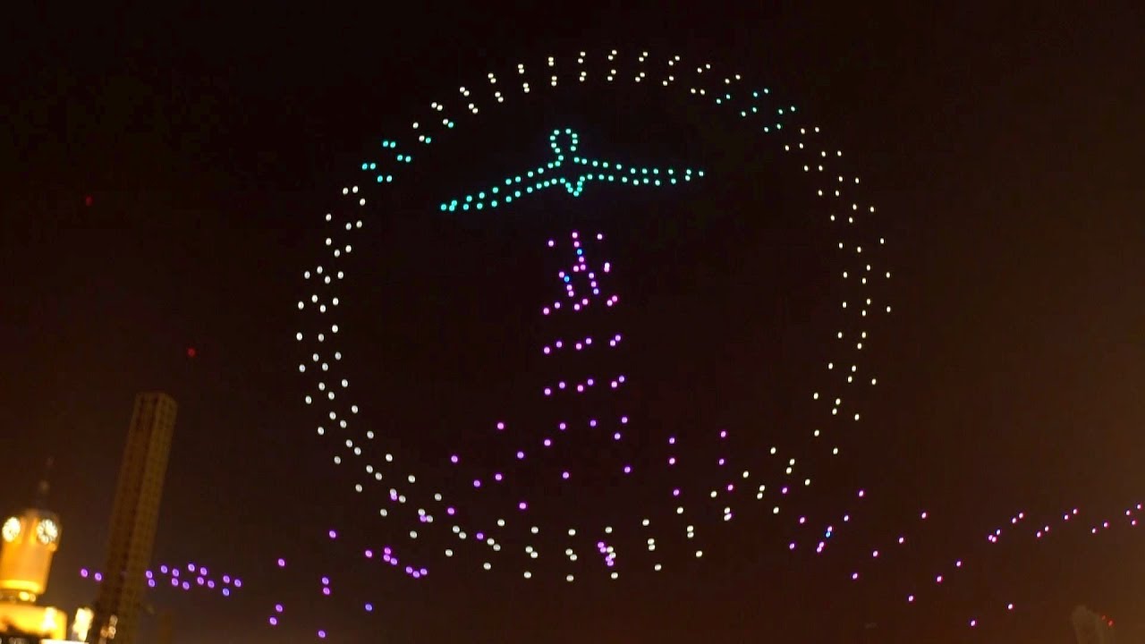 400 drones staged a light show for upcoming World Intelligence Conference