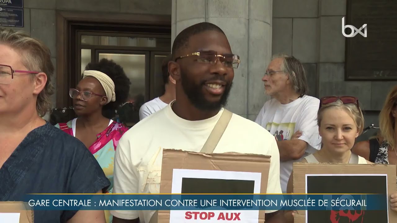 Cent cinquante personnes manifestent &agrave; la gare centrale contre une intervention muscl&eacute;e de Securail
