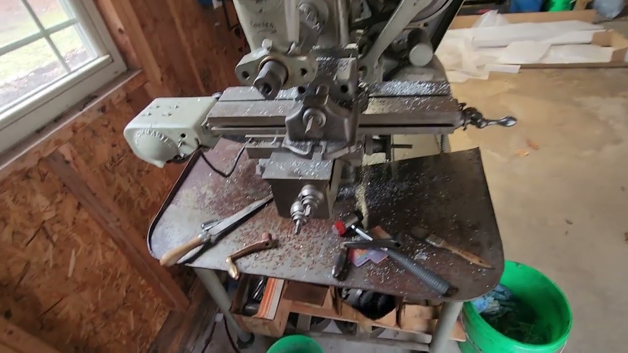 Diamond Tool Co B-12 horizontal milling machine