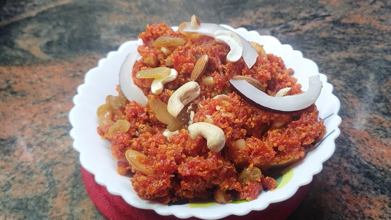 Gajar Ka Halwa 😍 | Lots of Dry Fruits 🥜🍇 | Winter Special Desi Sweet ❄️🍯