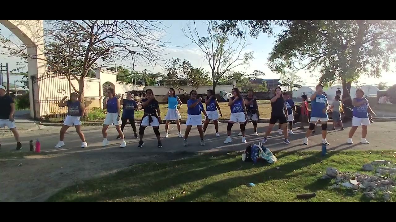 Zumbarkada's original/DANCE FITNESS 
