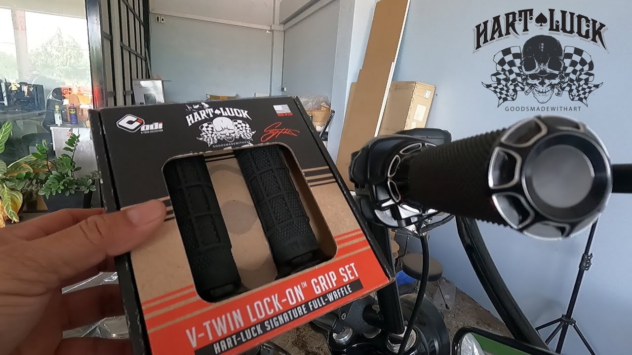 ODI Hart Luck Grips for Harley Davidson Street Bob