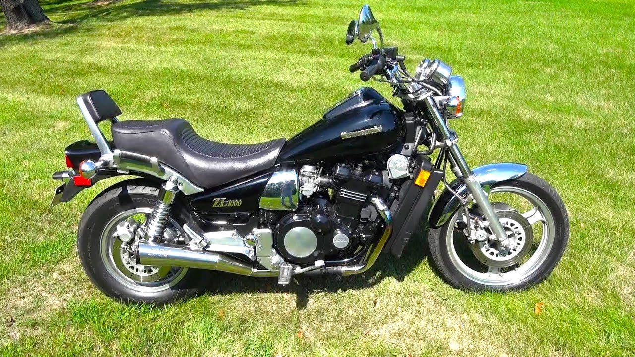 Kawasaki ZL1000 Eliminator with SuperTrapp exhaust sight and sounds.