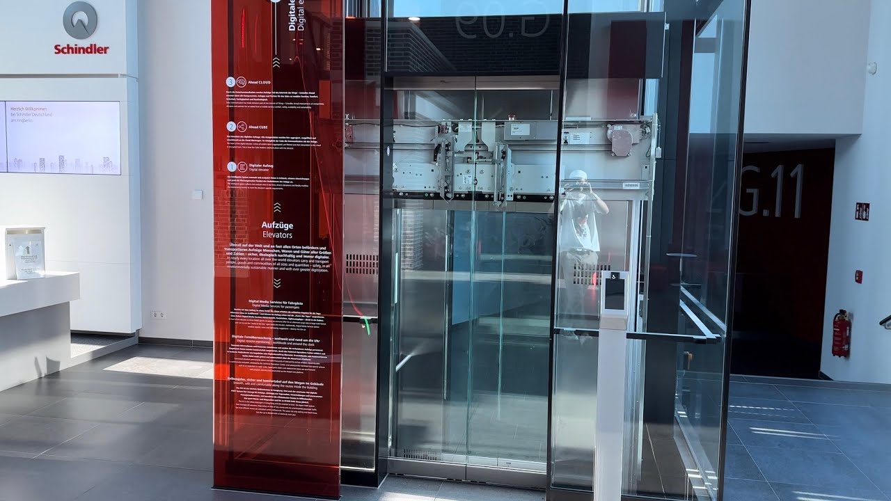 Short distance! Schindler 5500 glass Elevator at Schindler headquarter, Berlin-Mariendorf