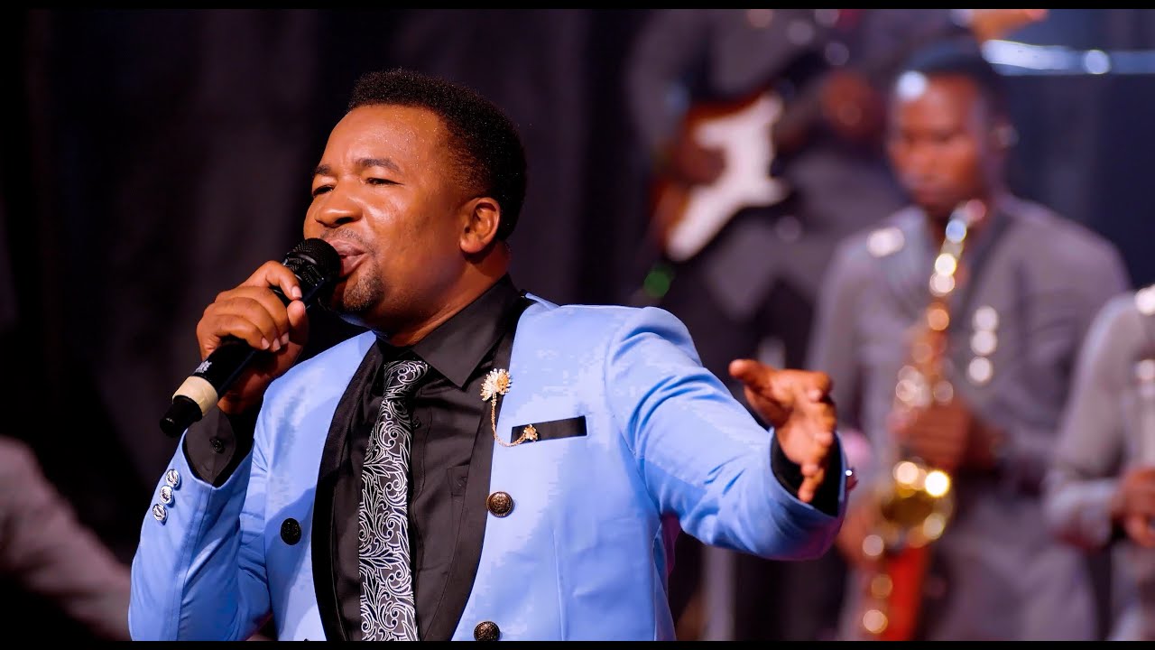Joseph Vedasto - Najivunia Kuwa Na Wewe (Official Video)