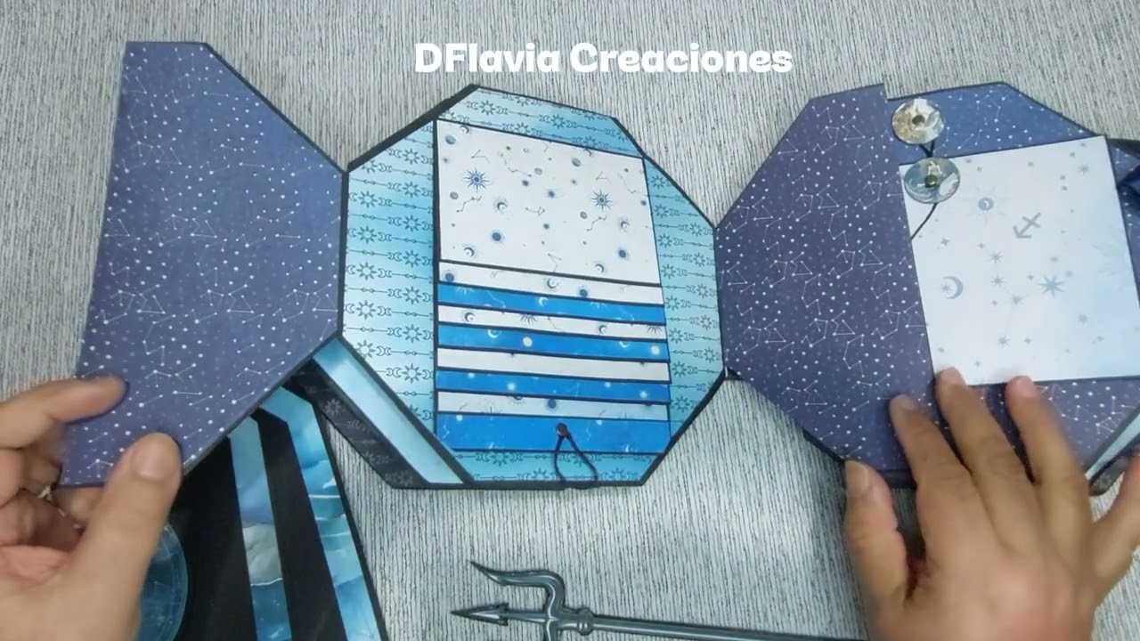 POSEIDON Y LAS MUSAS DEL OLIMPO. Álbum creado con la colección de @midiamanteesdepapel2.0 