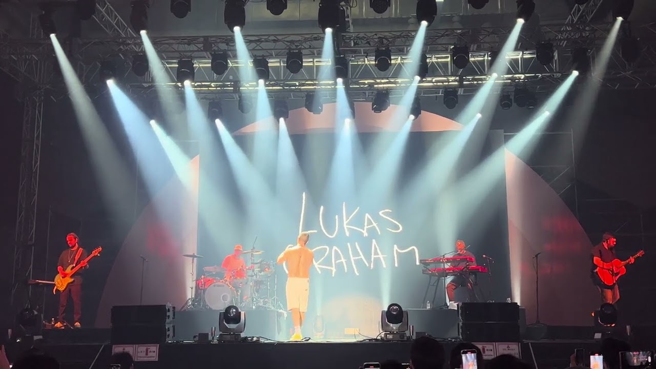 Lukas Graham - Seven years (live in Seoul)