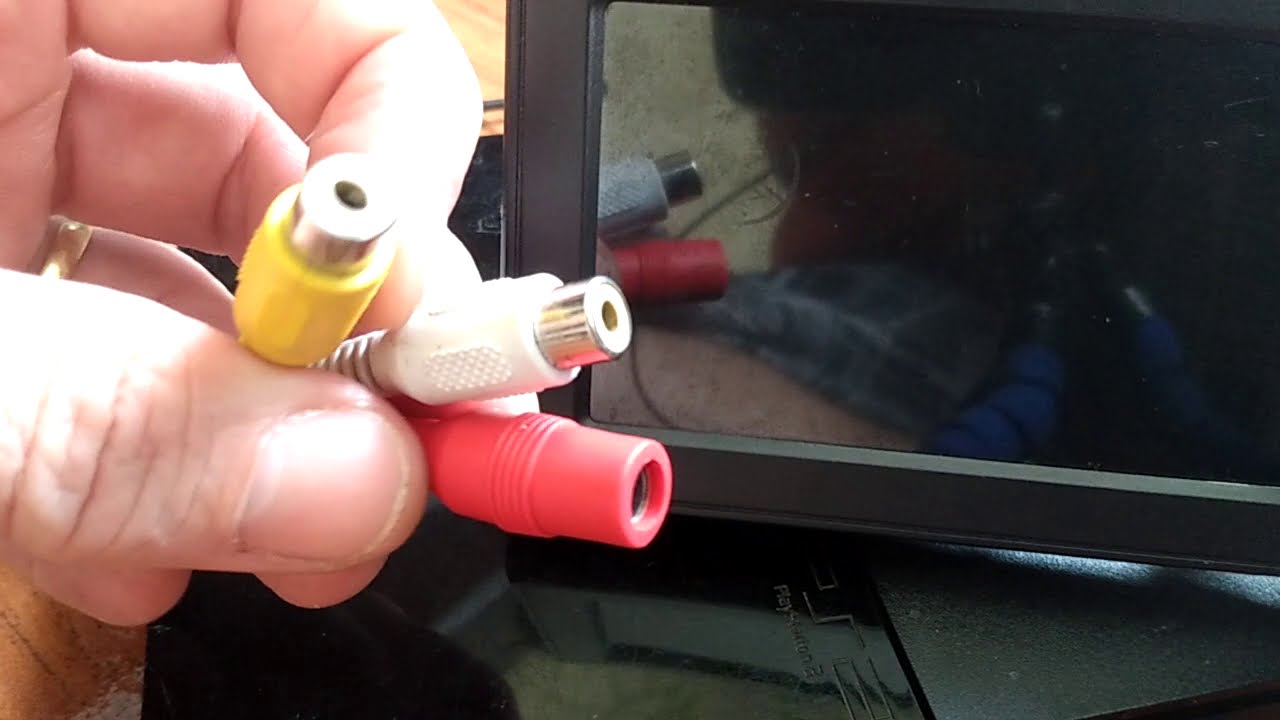 Como colocar uma tela para deixar o seu PlayStation 2 semi portátil