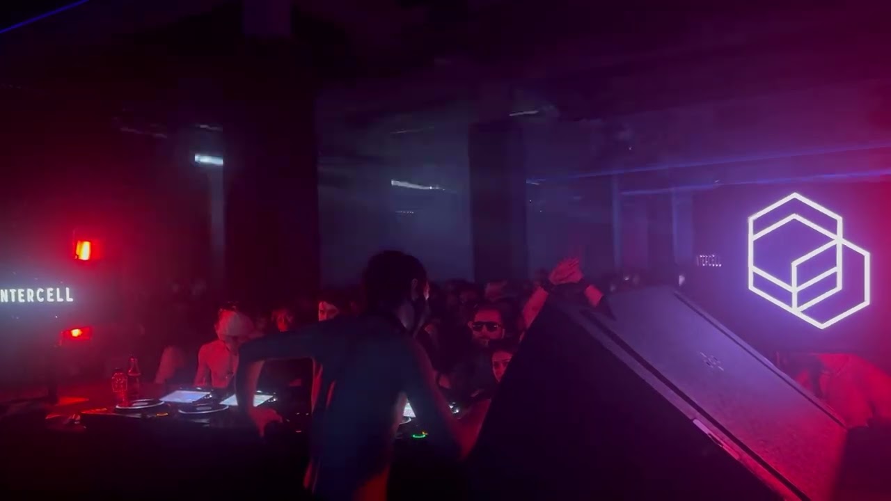 I Hate Models …. Intercell warehouse Elementenstraat ( 30-09-2023 Amsterdam ) 💣💣💣🔥🕺🔉🖤😷