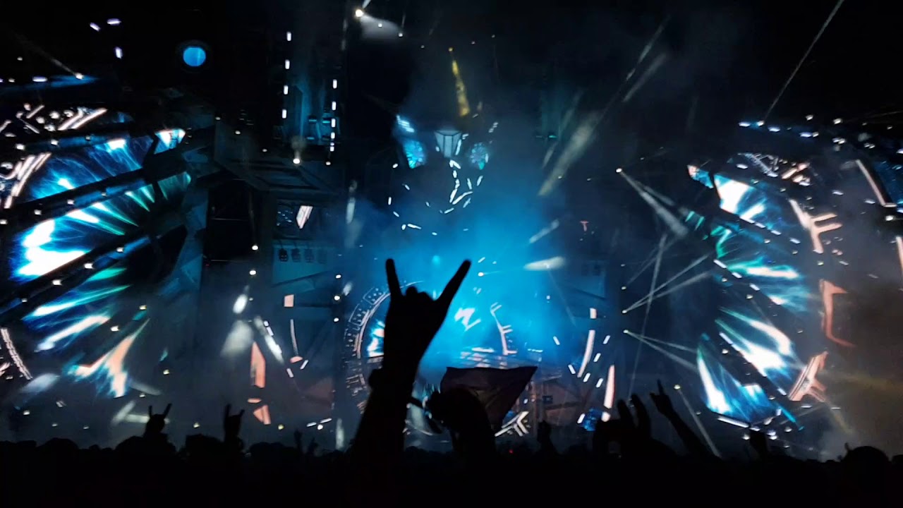 R3HAB live @  DWP Djakarta Warehouse Project 2017