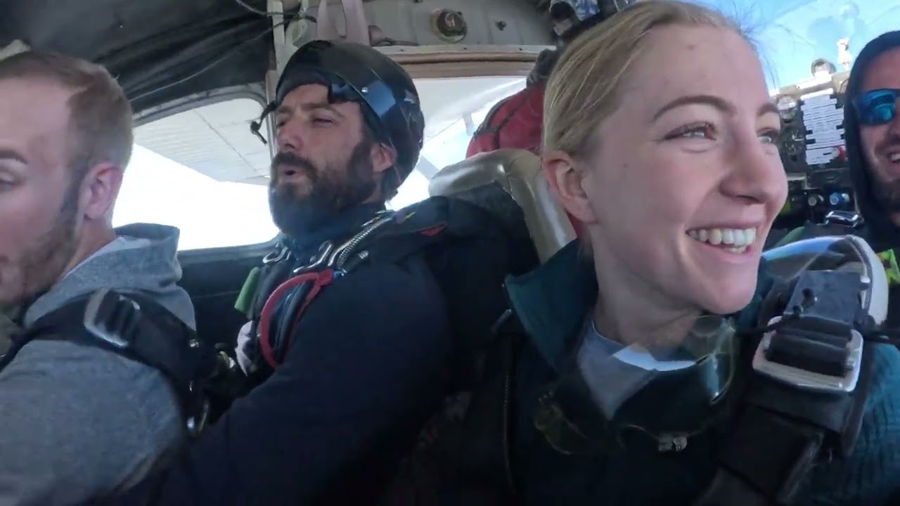 Dylan Goes for a Skydive At Skydive Yosemite!