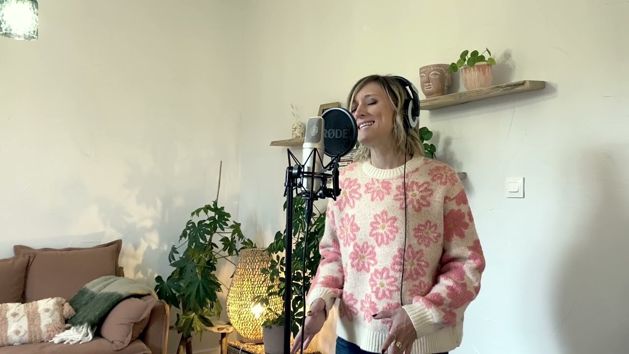 Triste F&ecirc;te. Janie ( Marina CLAIRE et Fabien RAUCAZ)