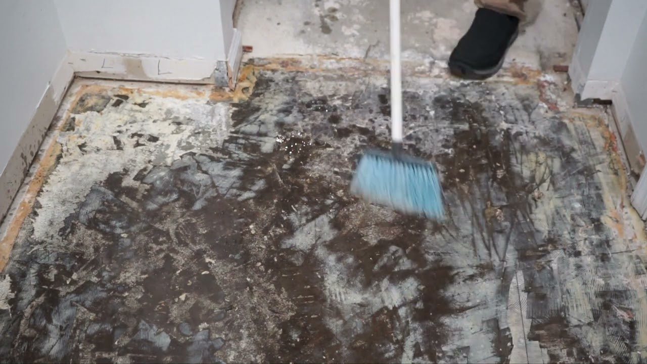 Floor adhesive remover &ndash; how to use 747 adhesive remover &ndash; how to clean glue from floor