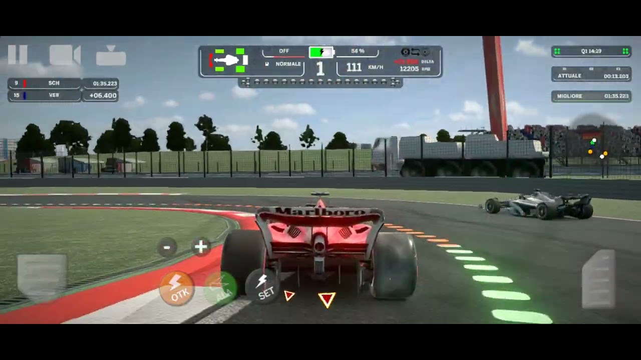 Broken front wing again - China Qualifying on F1 Classic