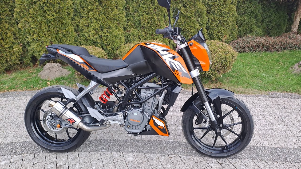 Ktm duke 125 z 2016r Bezwypadkowy w Super Stanie Nowe opony w Sylwmoto Iława tel 500134533