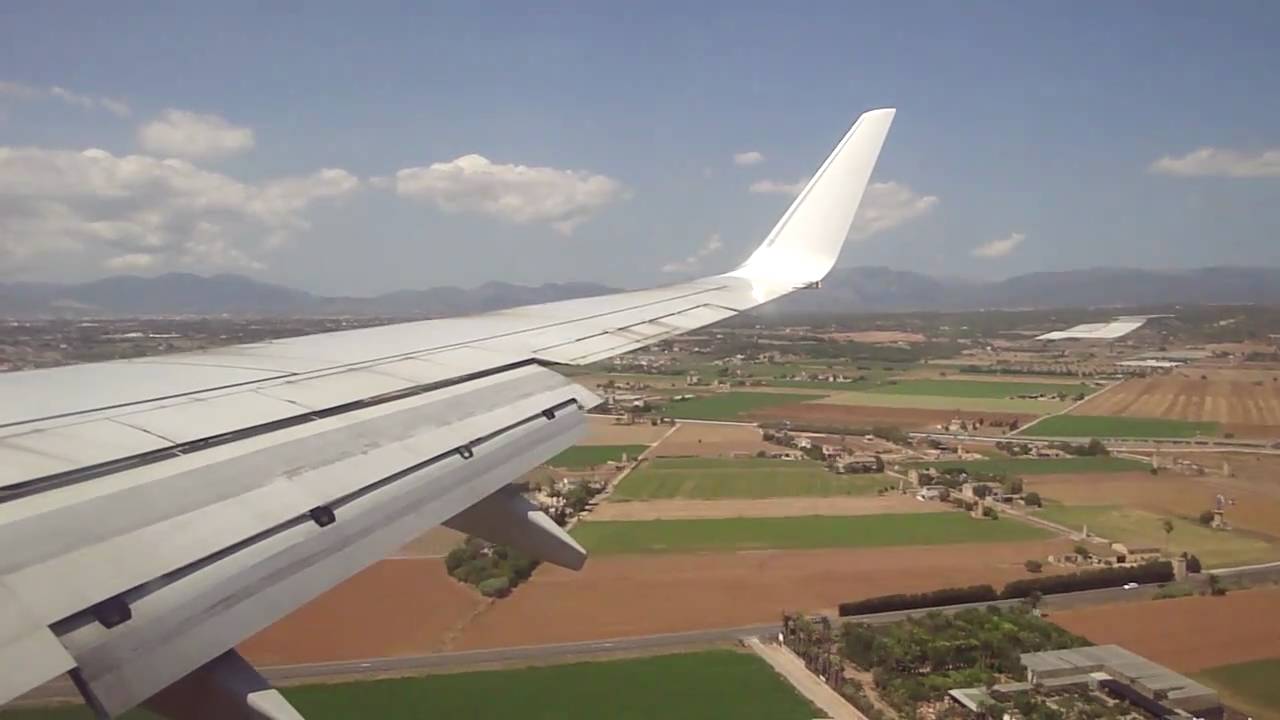 Transavia B737-800 Landing Palma De Mallorca HQ