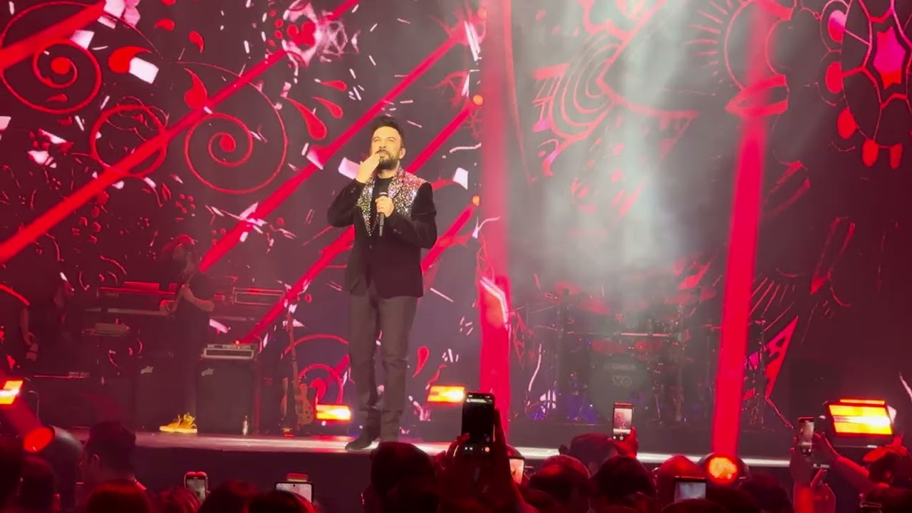 Tarkan Beni Çok Sev 14 Şubat 2024 Ülker Sports Arena 4K