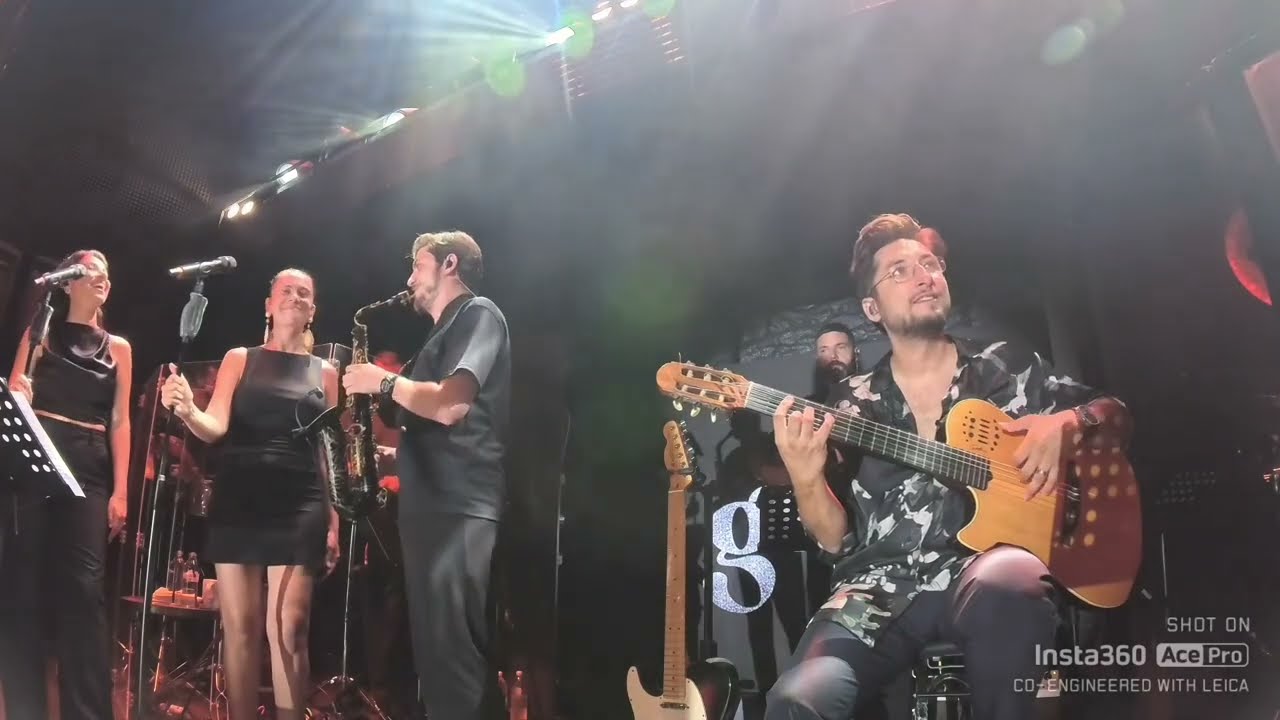 Caner Güneysu - Bir Taraf Seç - Gülşen Live Cahide