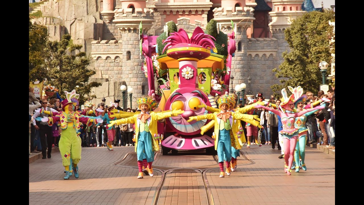 Minnie's Little Spring Train 2016 - Disneyland Paris