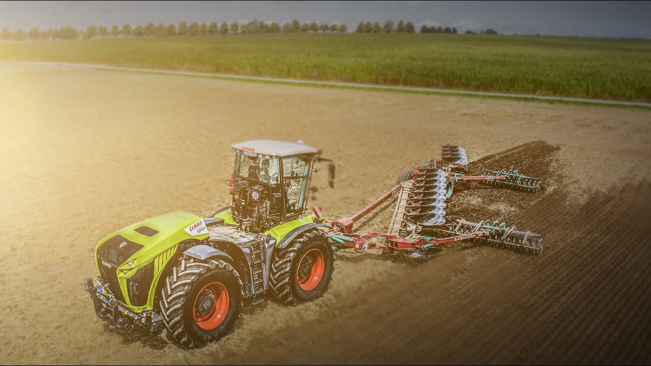 DAS GAB ES NOCH NIE! | Pflügen mit GEDREHTER Kabine! | XERION 5000 (ab 2:30) 12 Schaare! 4K