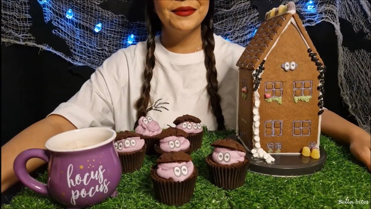 ASMR Mukbang | Halloween M&S Edition 👻🎃 | Haunted House & Monster Cupcakes 🧁