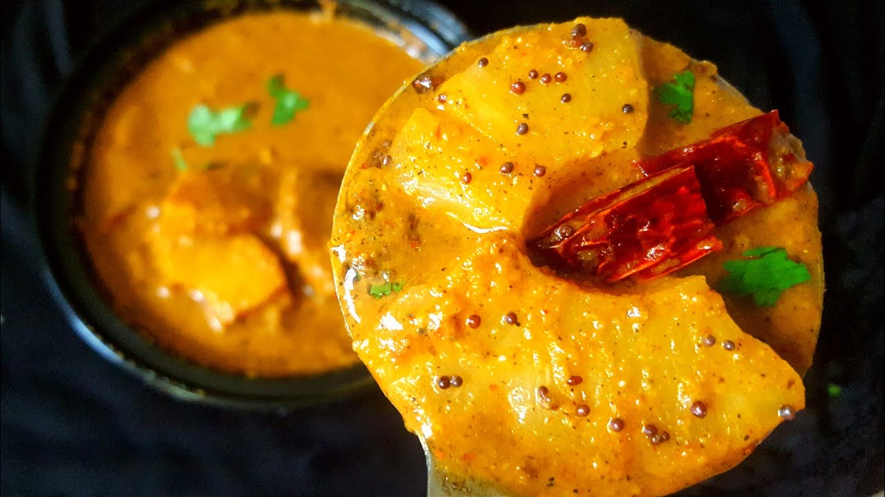 ಮಧುವೆ ಮನೇಲಿ ,ಈ ಗೊಜ್ಜು ಮಾಡಧಿದ್ರೆ  ಗಂಡು ಹೆಣ್ಣಿಗೆ ತಾಳಿಕ್ಕತಲ್ವಂತೆ🤣😂Brahmin MaduveMane Pineapple Gojju