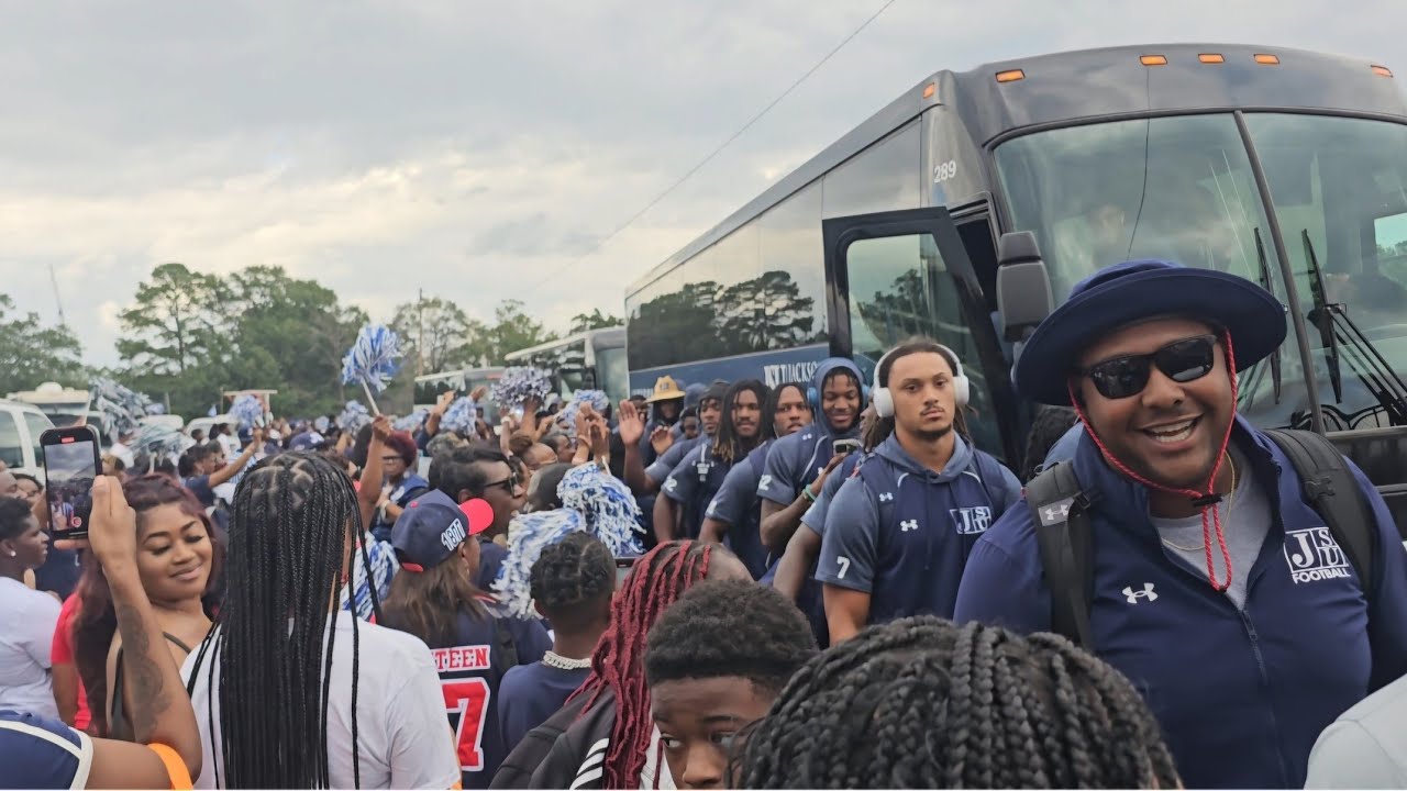 🚨 Jackson State Football arrives to The VET for Tiger Walk | Week 3 vs Southern