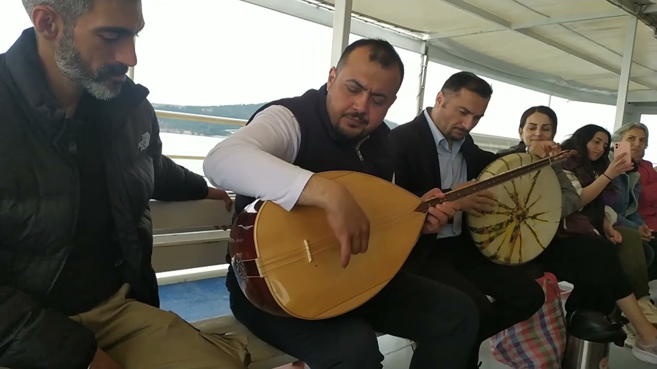 #Ah yalan D&uuml;nya🎵 #bozlak #b&uuml;y&uuml;kada #divansazı #usta @omergundayofficial