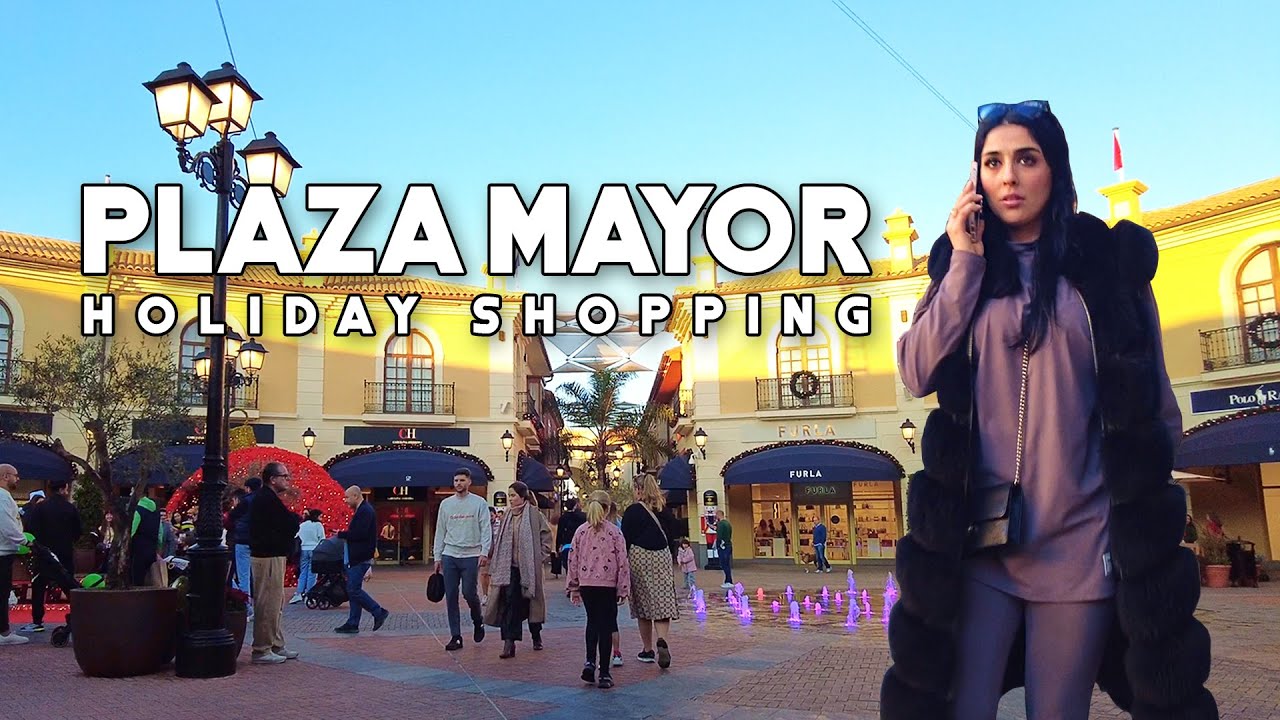 Plaza Mayor Malaga & Designer Outlet Holiday Shopping 2023 Update Costa del Sol | Spain [4K]