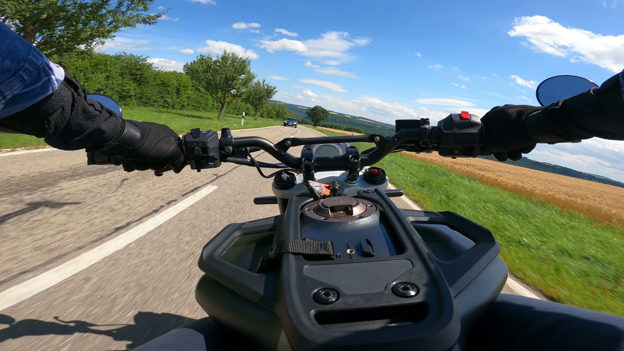 Husqvarna Svartpilen 401 | Raw 4K POV Onboard Action