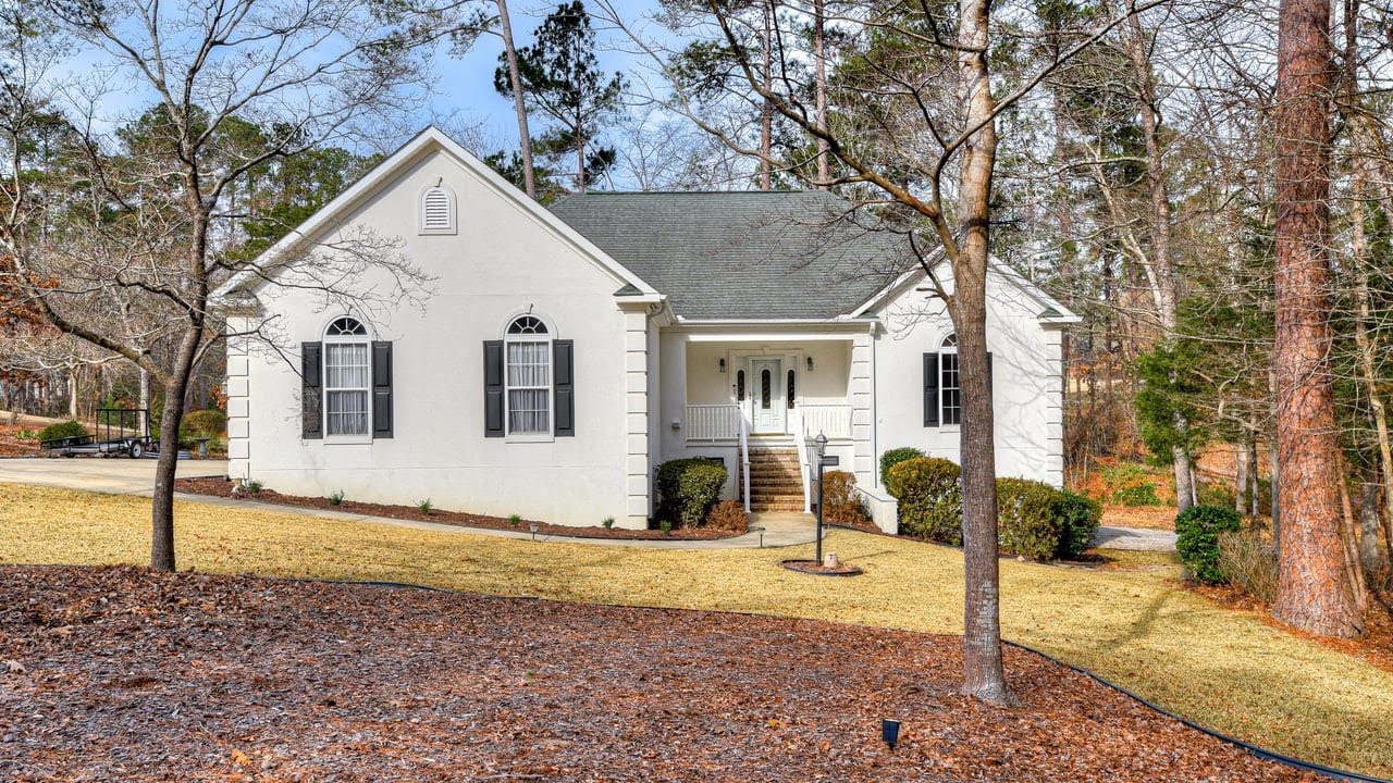 216 Charleston Ln, McCormick, SC