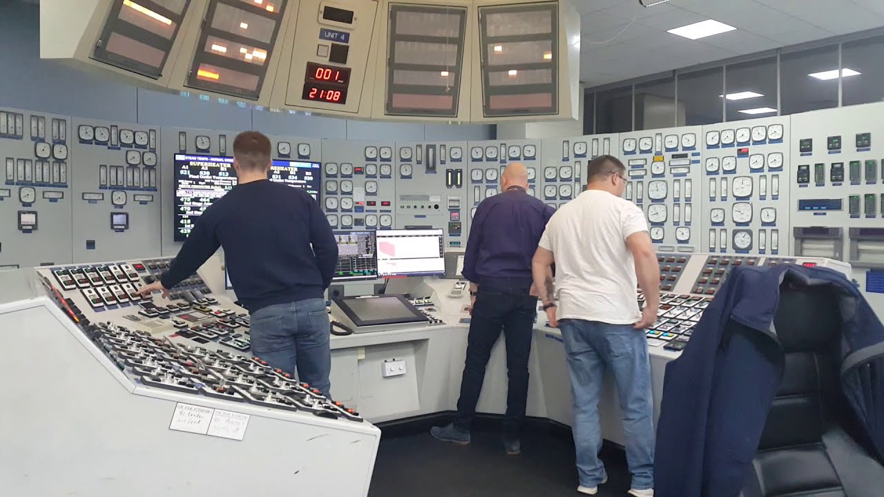Cottam Power Station - Unit 4's final few minutes of generation.
