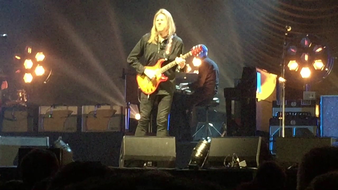 Hellbillies - Lakafant Live i Spektrum 2016