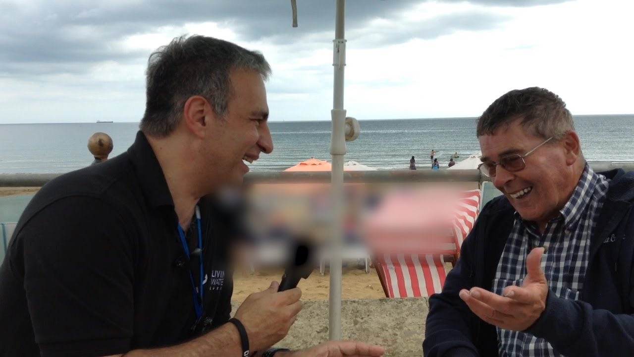 Man studying to become a Jehovah's Witness has a light-bulb moment