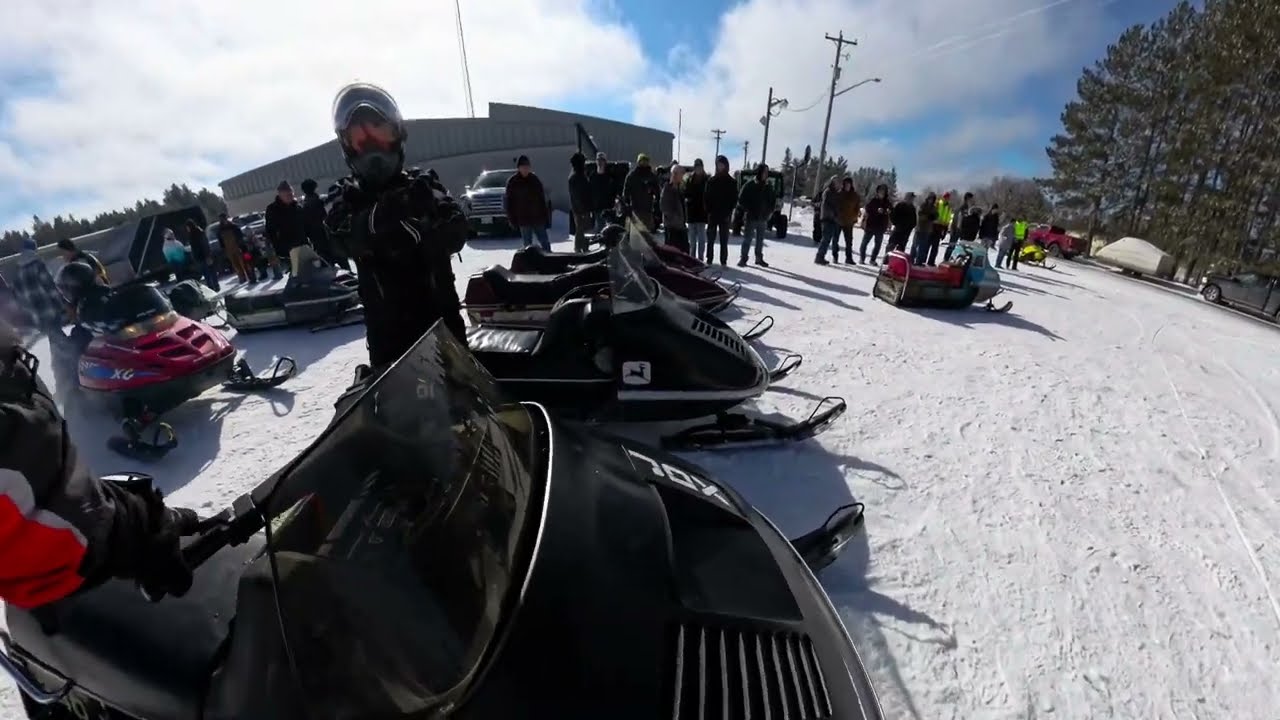 Woodridge, Mb. 🇨🇦 Vintage Snowmobile Ride Part 4