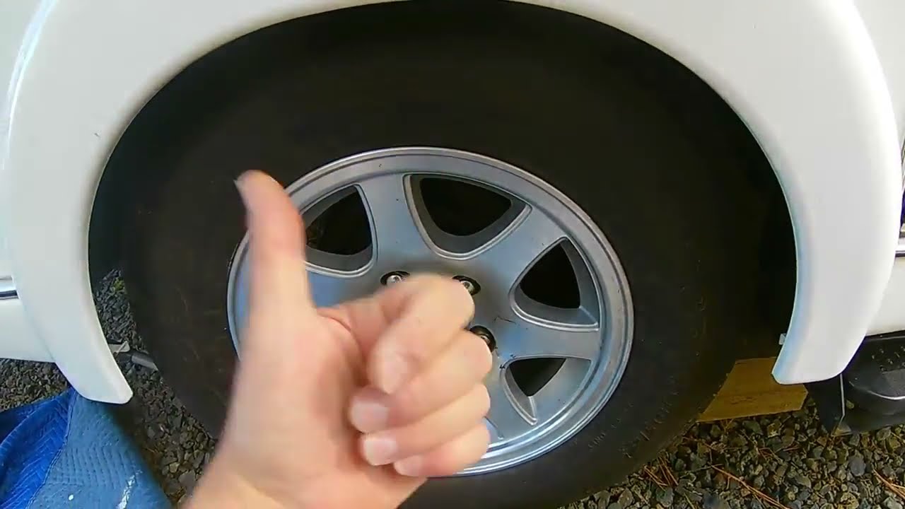JACKING UP YOUR TAB - Tab Trailer Maintenance