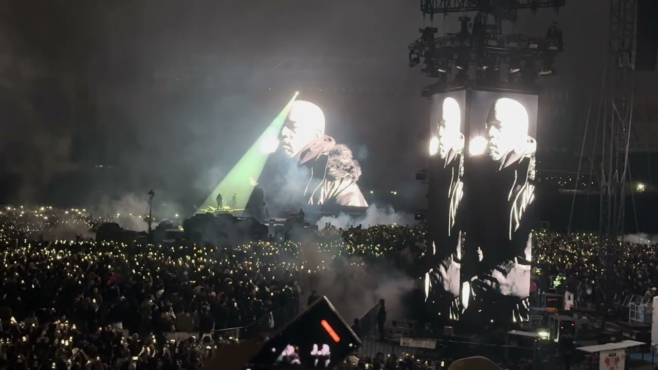 Ye(Kanye West) showed up the stage. - Travis Scott CIRCUS MAXIMUS JAPAN