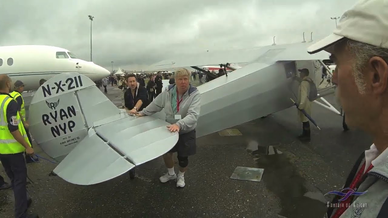 Spirit of St Louis (replica) - DAMAGED! - Trip to Le Bourget