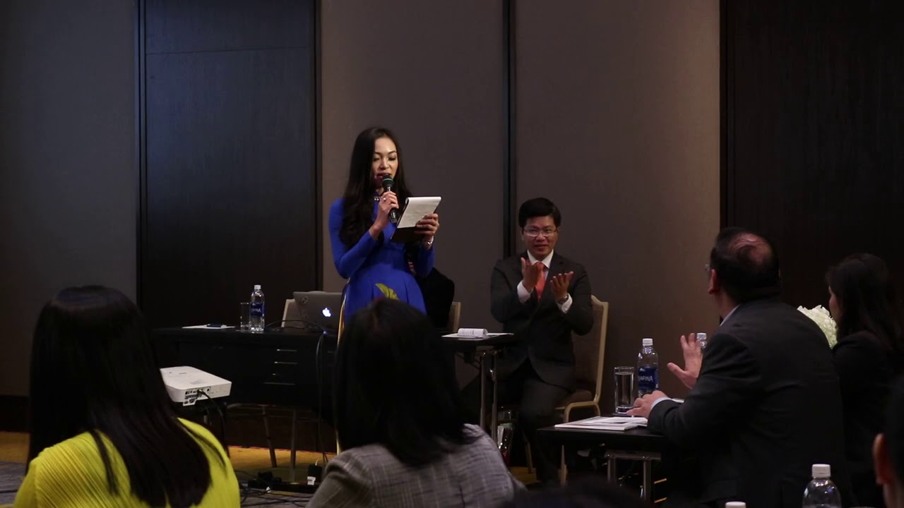 MC HO&Agrave;NG UY&Ecirc;N   BILINGUAL MC   THAILAND MICE ROADSHOW 2019
