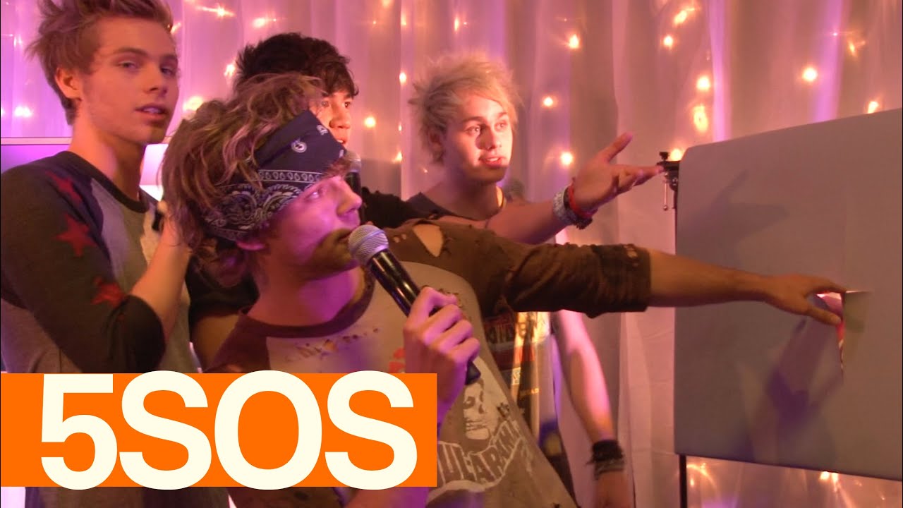 Ashton from 5SOS Playing Summer Surprise - In:Demand Summer Live