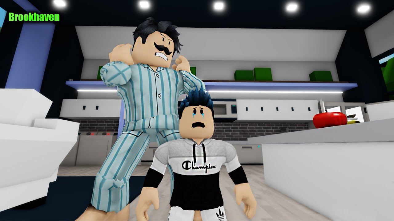 😈 KÖTÜ ÜVEY BABA KÜÇÜK ÇOCUĞU EVDEN ATTI !! 😈 | ROBLOX BROOKHAVEN RP