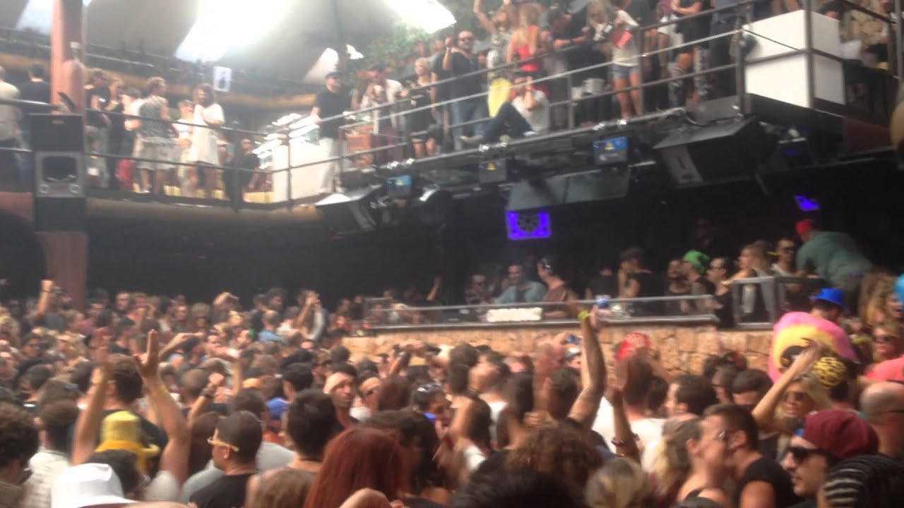 LUCIANO B2B RICARDO VILLALOBOS @ AMNESIA IBIZA CLOSING PARTY, 4-10-2014 (HD)
