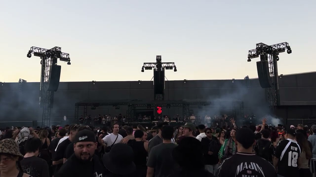 Skyline 2026 Danny Daze B2B Ryan Elliot Downtown stage 
