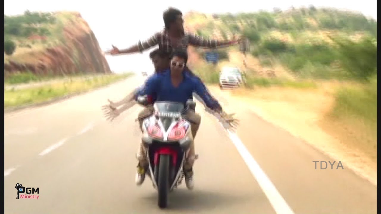 இன்னும் உன்னை நேசிக்கிறேன்...
