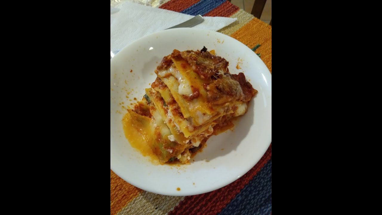 My first lasagna (semi-bolognese style)