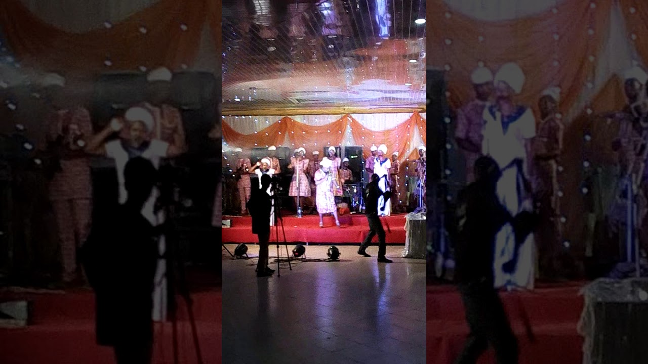 Prophetess Tosin @ rose of the universe concert...